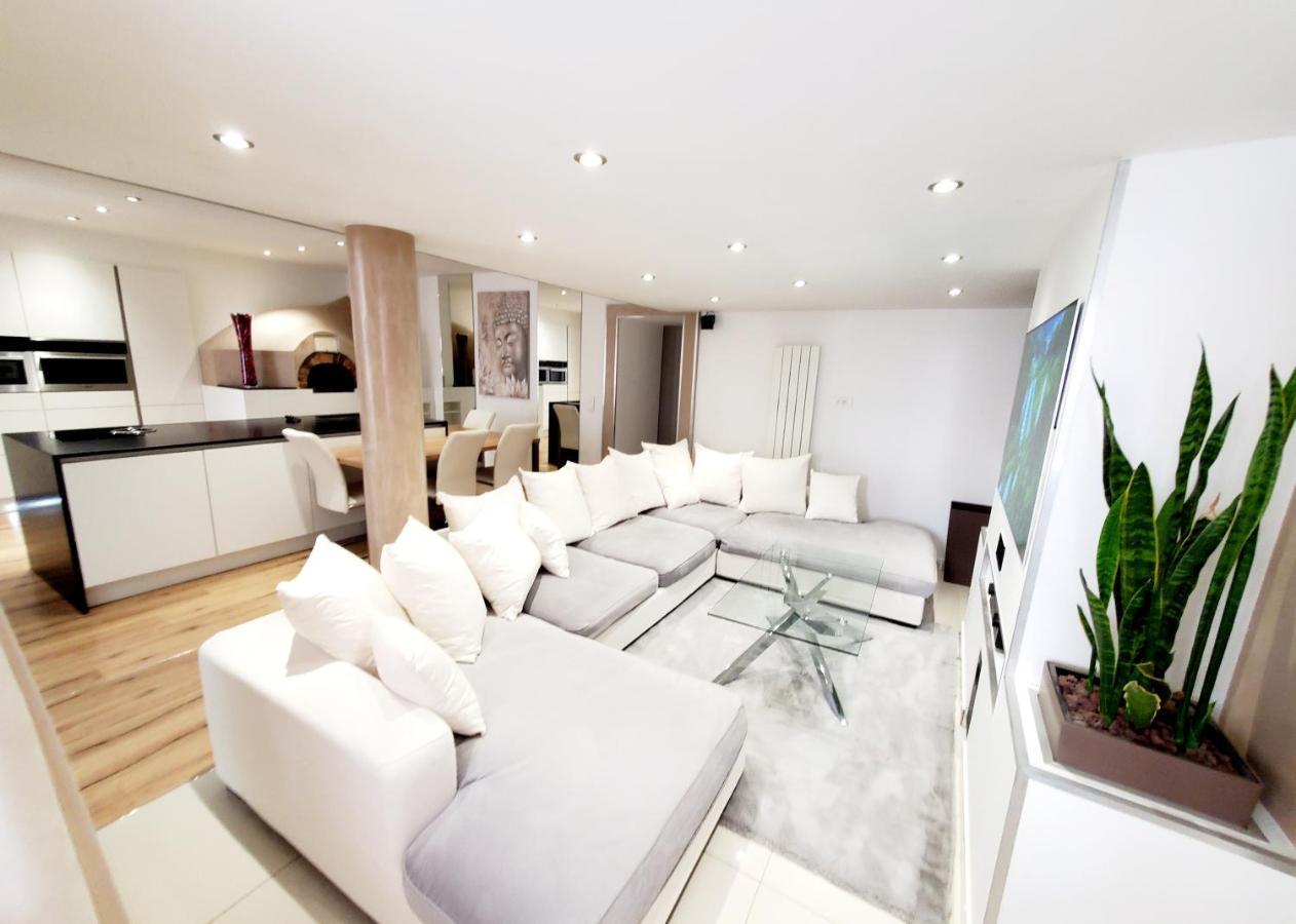 Appartement En Bord De Lac Avec Jaccuzi アンフィオン・レ・バン エクステリア 写真