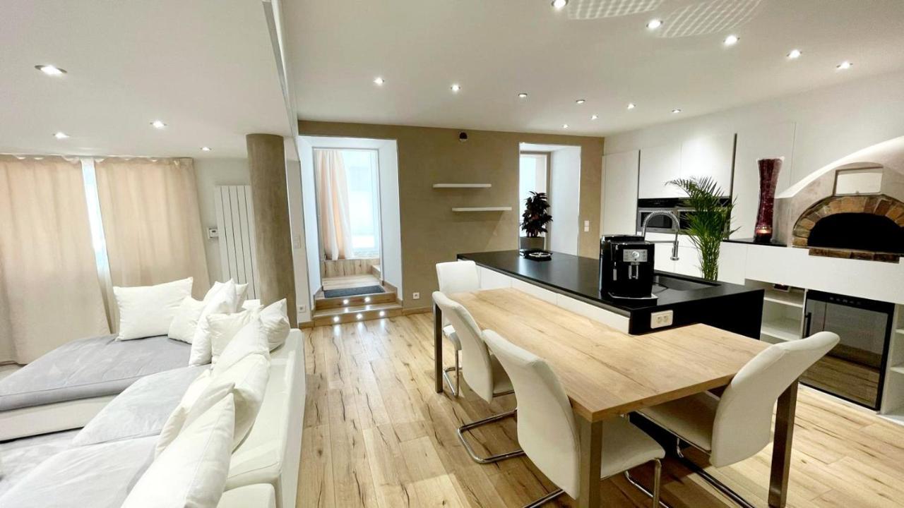 Appartement En Bord De Lac Avec Jaccuzi アンフィオン・レ・バン エクステリア 写真